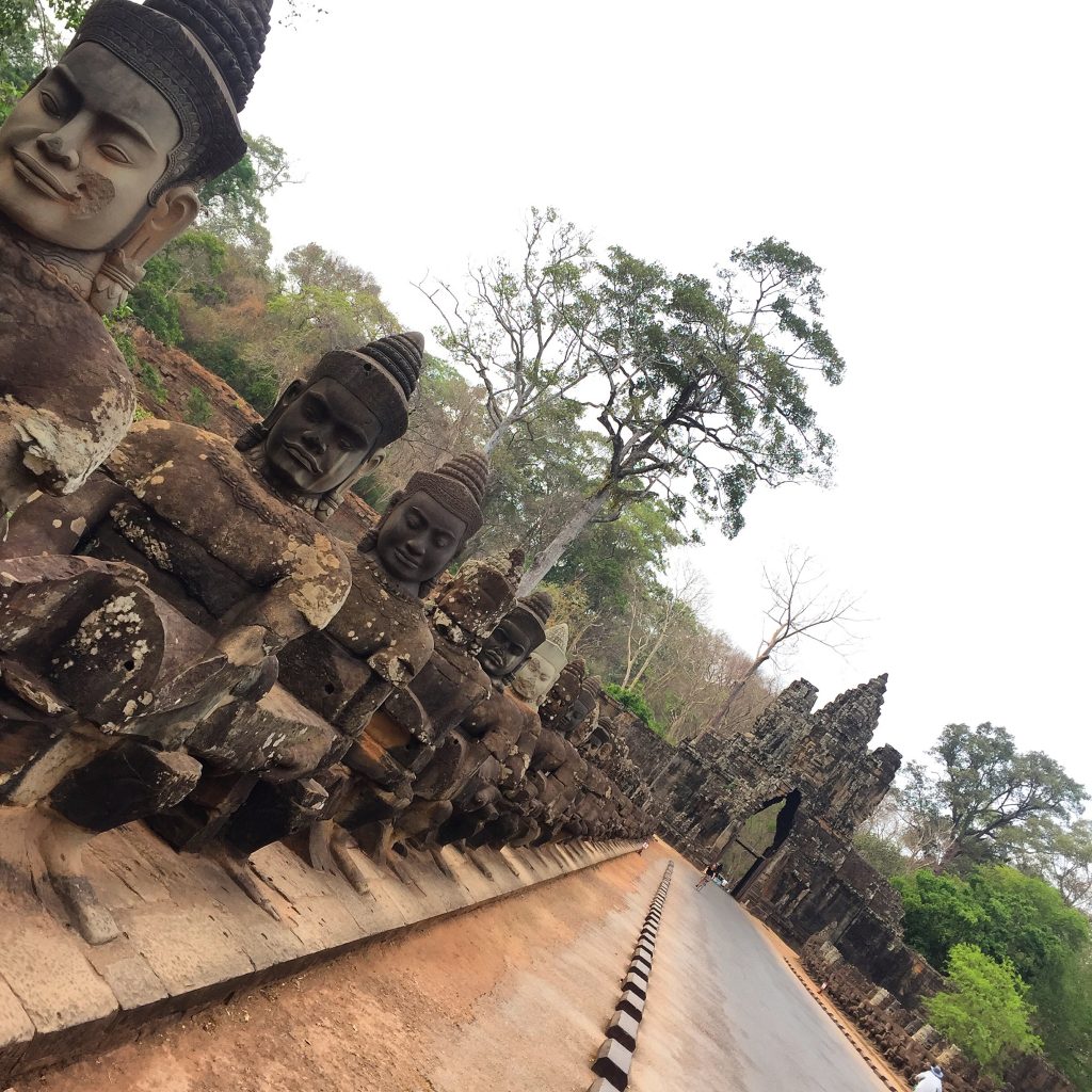 Uma das entradas de Angkor