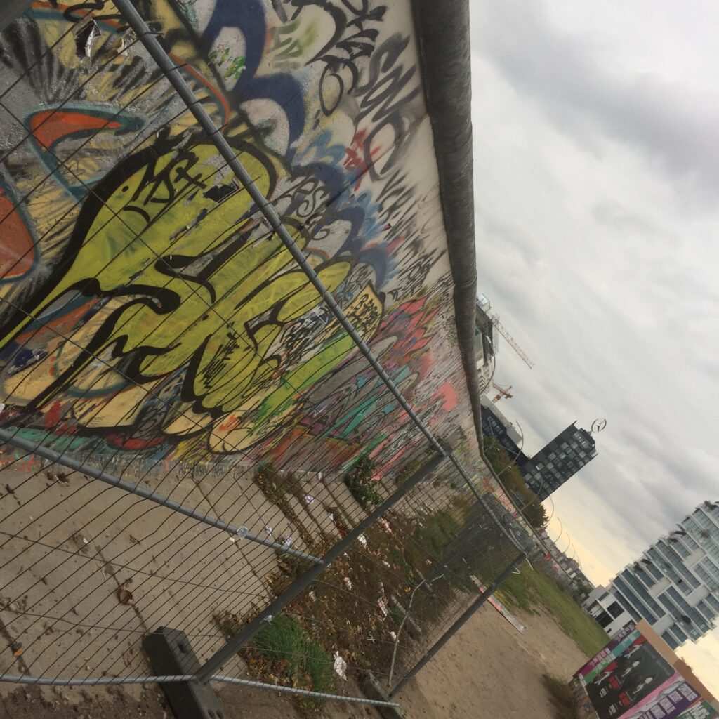 East Side GAllery - Berlin Wall - Berlin